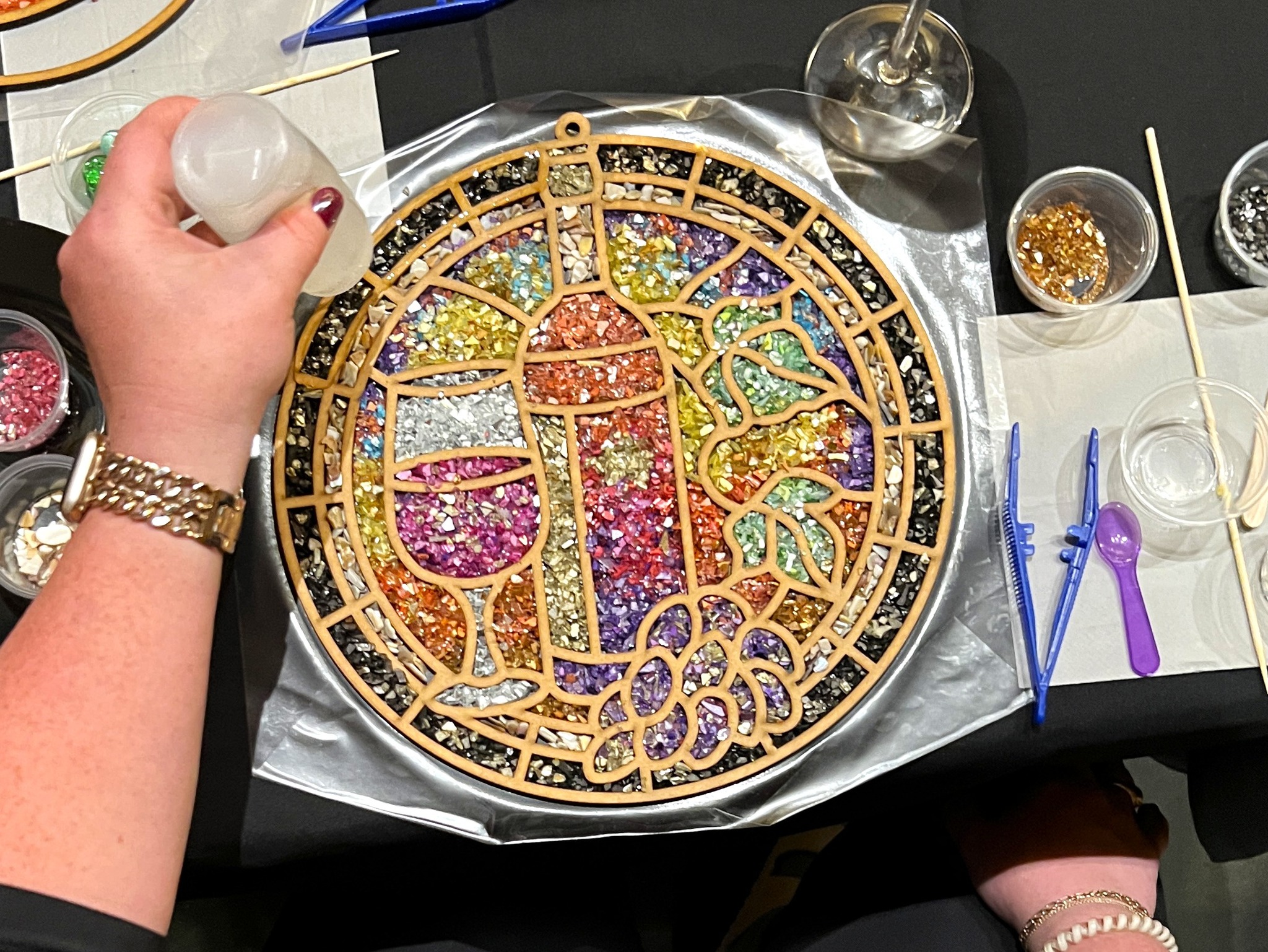 Fletcher Bay Winery Crushed Glass Art Party